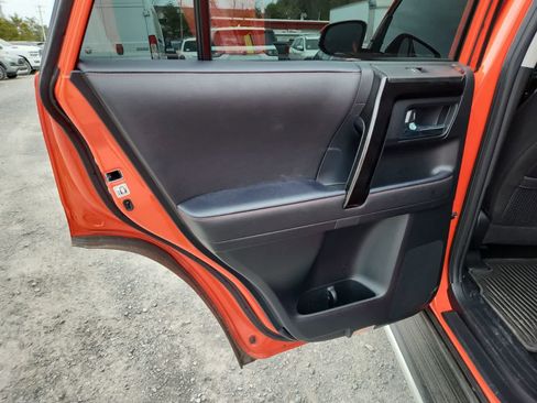 Used 2024 Toyota 4Runner TRD Off-Road Premium w/ Moonroof Package image 28