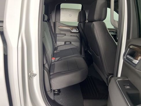 New 2026 Chevrolet Silverado 1500 LT w/ Convenience Package II AWD/4WD image 12