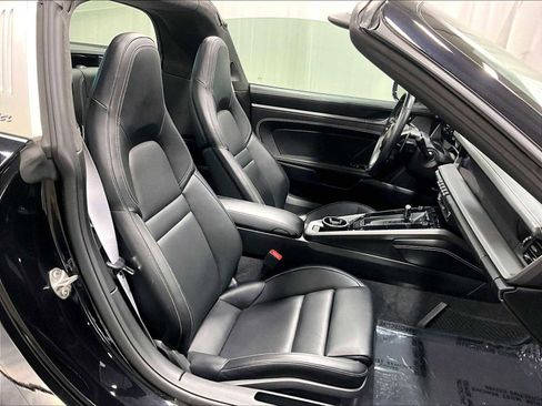 Used 2021 Porsche 911 Targa 4S AWD/4WD image 28