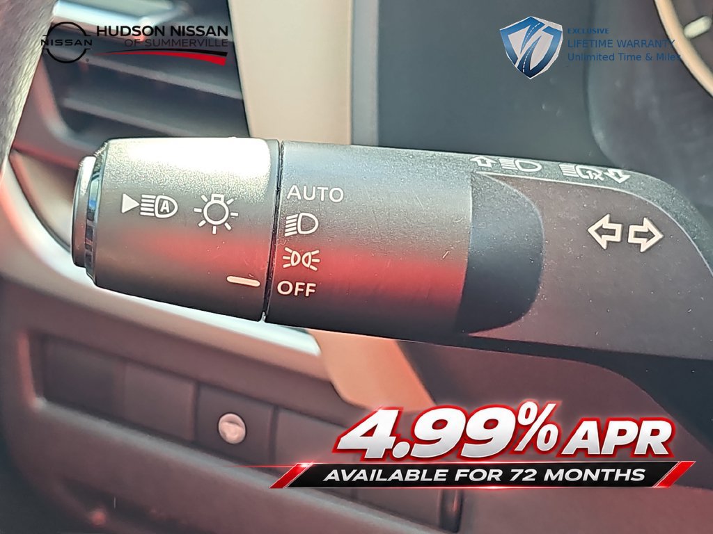 Used 2023 Nissan Rogue SV FWD image 35