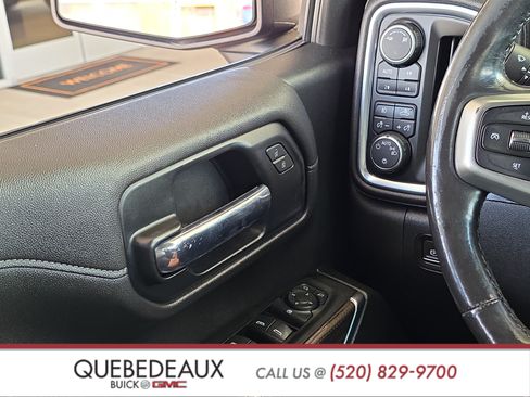 Used 2019 Chevrolet Silverado 1500 LT Trail Boss AWD/4WD image 24