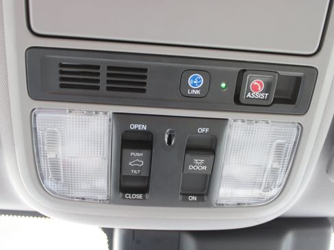 Used 2019 Honda Odyssey Elite image 26