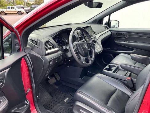 Used 2023 Honda Odyssey Sport image 13