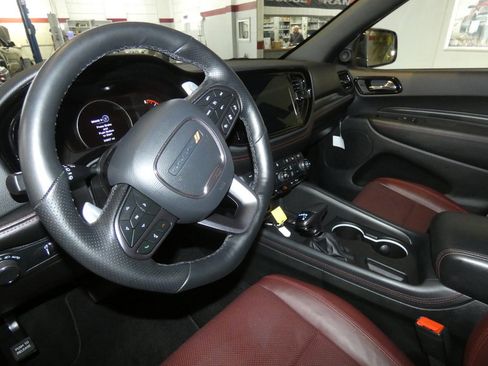 Used 2024 Dodge Durango GT image 8
