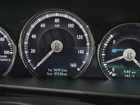 Used 2022 Rolls-Royce Cullinan image 49