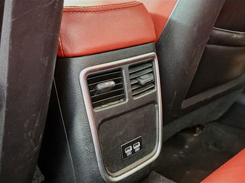 Used 2019 Dodge Charger GT image 23