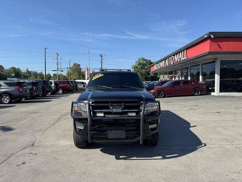 Used 2017 Ford Expedition XLT AWD/4WD image 8