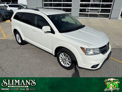 Used 2017 Dodge Journey SXT w/ Premium Group FWD image 1