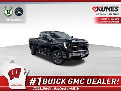 New 2026 GMC Sierra 2500 SLE w/ SLE Convenience Package