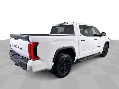 Used 2025 Toyota Tundra SR5 AWD/4WD image 8