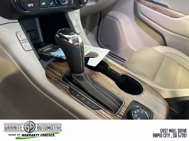 Used 2019 GMC Acadia Denali w/ Technology Package AWD/4WD image 22