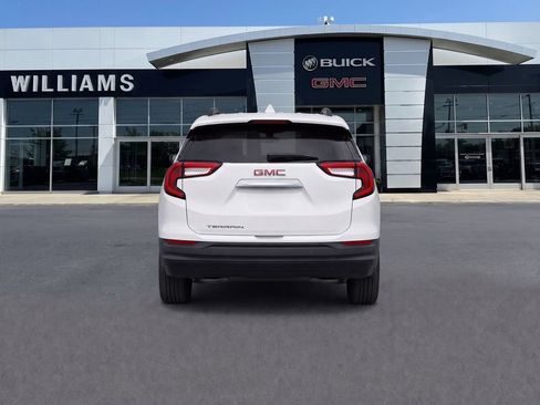 Used 2023 GMC Terrain SLE w/ Driver Convenience Package FWD image 6