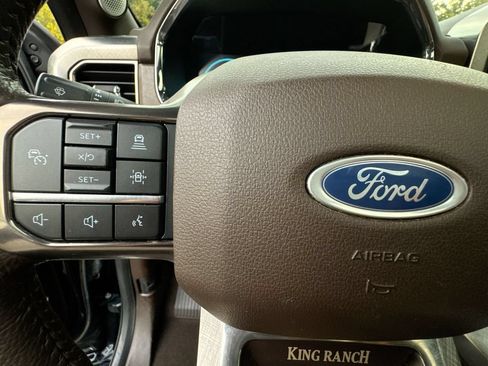 Used 2021 Ford F150 King Ranch w/ Equipment Group 601A High AWD/4WD image 17