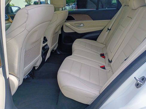 Used 2022 Mercedes-Benz GLE 450 4MATIC image 6