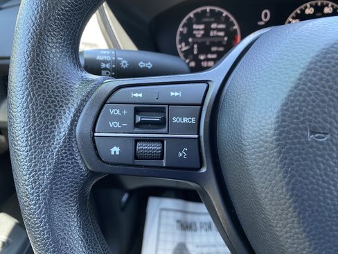 Used 2024 Honda CR-V LX image 19