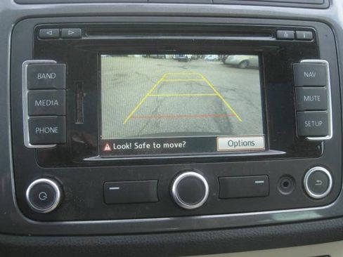 Used 2013 Volkswagen Tiguan S AWD/4WD image 29