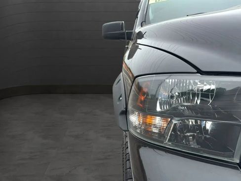 Used 2015 RAM 1500 Express AWD/4WD image 33