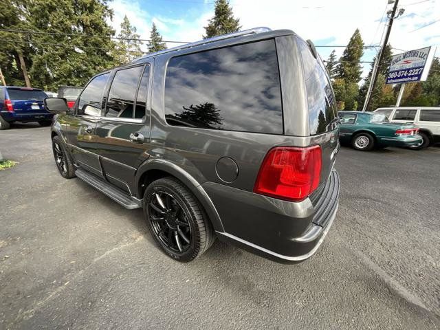 Used 2004 Lincoln Navigator Luxury AWD/4WD image 6