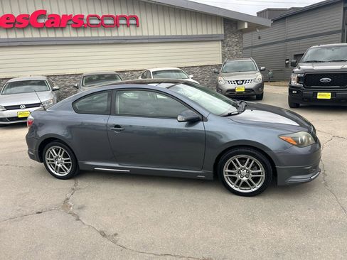 Used 2008 Scion tC Spec image 2