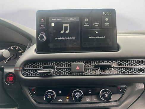 Certified 2026 Honda HR-V Sport image 17