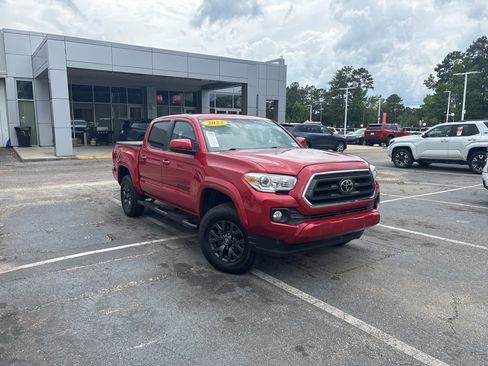 Used 2023 Toyota Tacoma SR5 AWD/4WD image 4