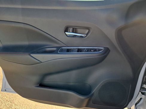 Used 2025 Nissan Versa SR w/ Trunk Package FWD image 14