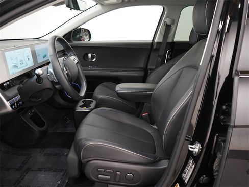 Used 2024 Hyundai Ioniq 5 Limited image 24