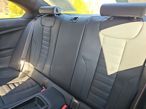 Used 2024 BMW M2 w/ Lighting Package image 15