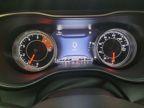 Used 2020 Jeep Cherokee Limited AWD/4WD image 23