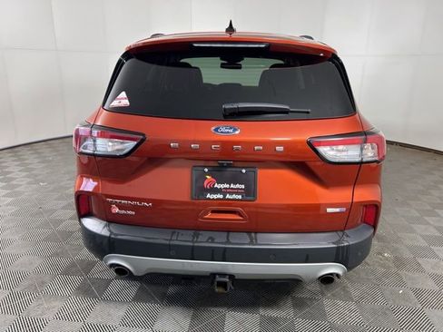Certified 2020 Ford Escape Titanium image 5