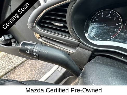 Used 2021 MAZDA MAZDA3 s FWD image 14