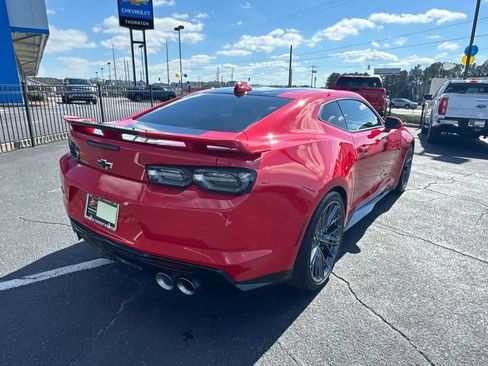 Used 2022 Chevrolet Camaro ZL1 image 6