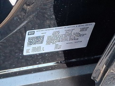 Used 2026 Chevrolet Equinox LT w/ Convenience Package II FWD image 10