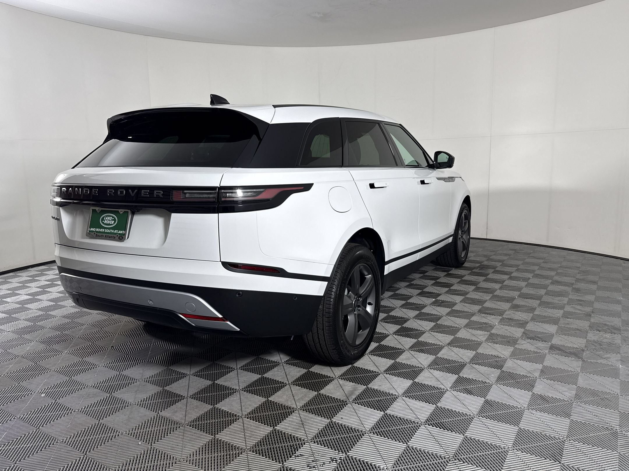 New 2026 Land Rover Range Rover Velar S AWD/4WD image 9