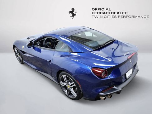 Certified 2022 Ferrari Portofino M image 5