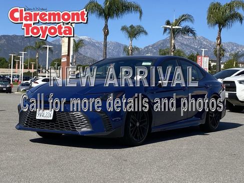 Used 2026 Toyota Camry SE image 1