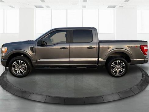 Used 2022 Ford F150 XL w/ STX Appearance Package RWD image 6