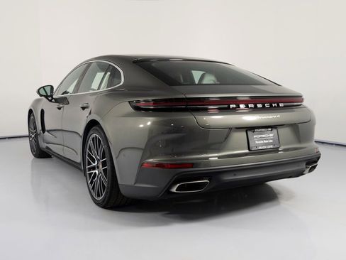 New 2026 Porsche Panamera 4 image 3