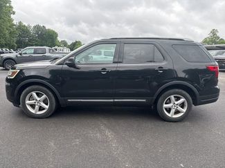 Used 2018 Ford Explorer XLT FWD video 2