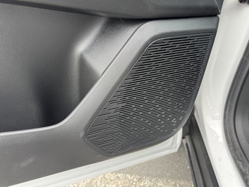 New 2026 Chevrolet Equinox LT image 11