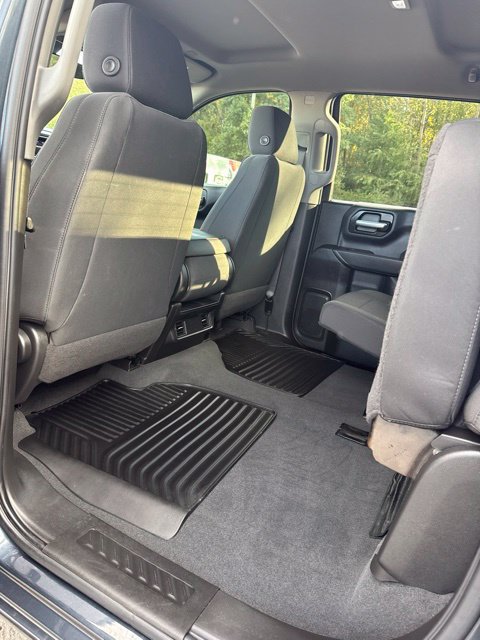 Used 2021 Chevrolet Silverado 1500 Custom AWD/4WD image 12