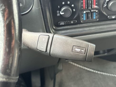 Used 2007 Chevrolet Silverado 2500 LT w/ Heavy-Duty Power Package image 21