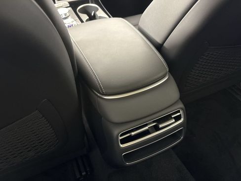 New 2026 Genesis GV70 2.5T AWD/4WD image 22