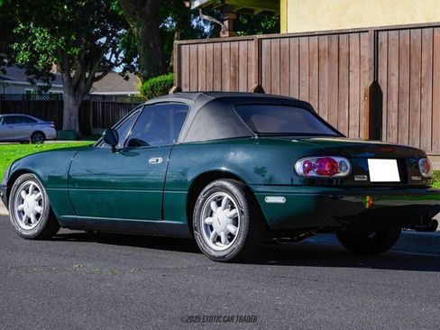 Used 1991 MAZDA MX-5 Miata Special Edition image 19
