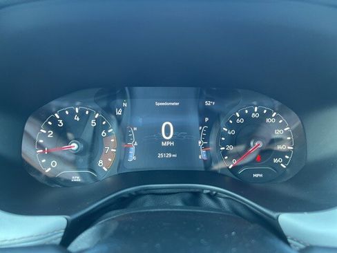 Certified 2024 Jeep Compass Limited image 25