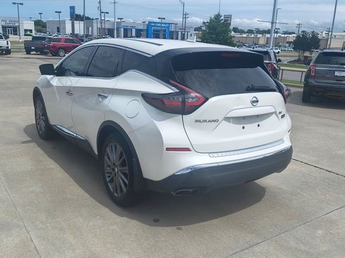 Used 2021 Nissan Murano SV w/ SV Special Edition Package FWD image 10