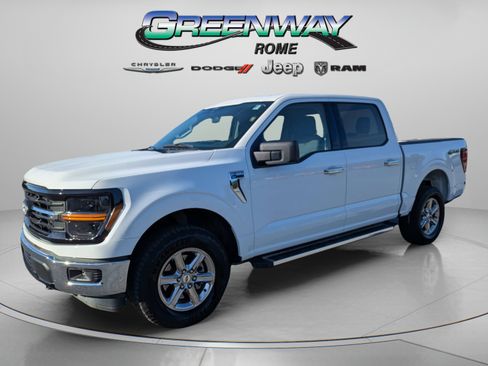 Used 2025 Ford F150 XLT w/ Equipment Group 301A Standard AWD/4WD image 4