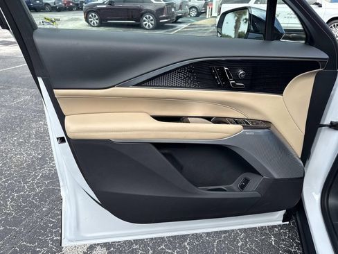 New 2026 Cadillac Lyriq Signature Sport w/ LPO, ONYX Package RWD image 19