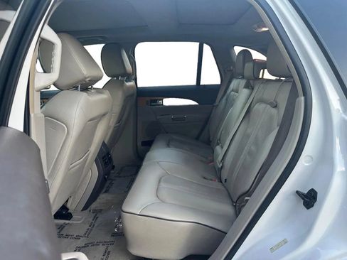 Used 2015 Lincoln MKX FWD w/ Equipment Group 102A image 15