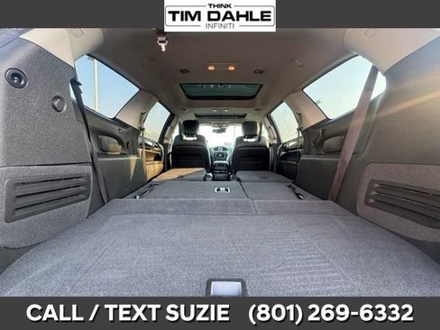 Used 2017 Buick Enclave Premium w/ Experience Buick Package AWD/4WD image 19